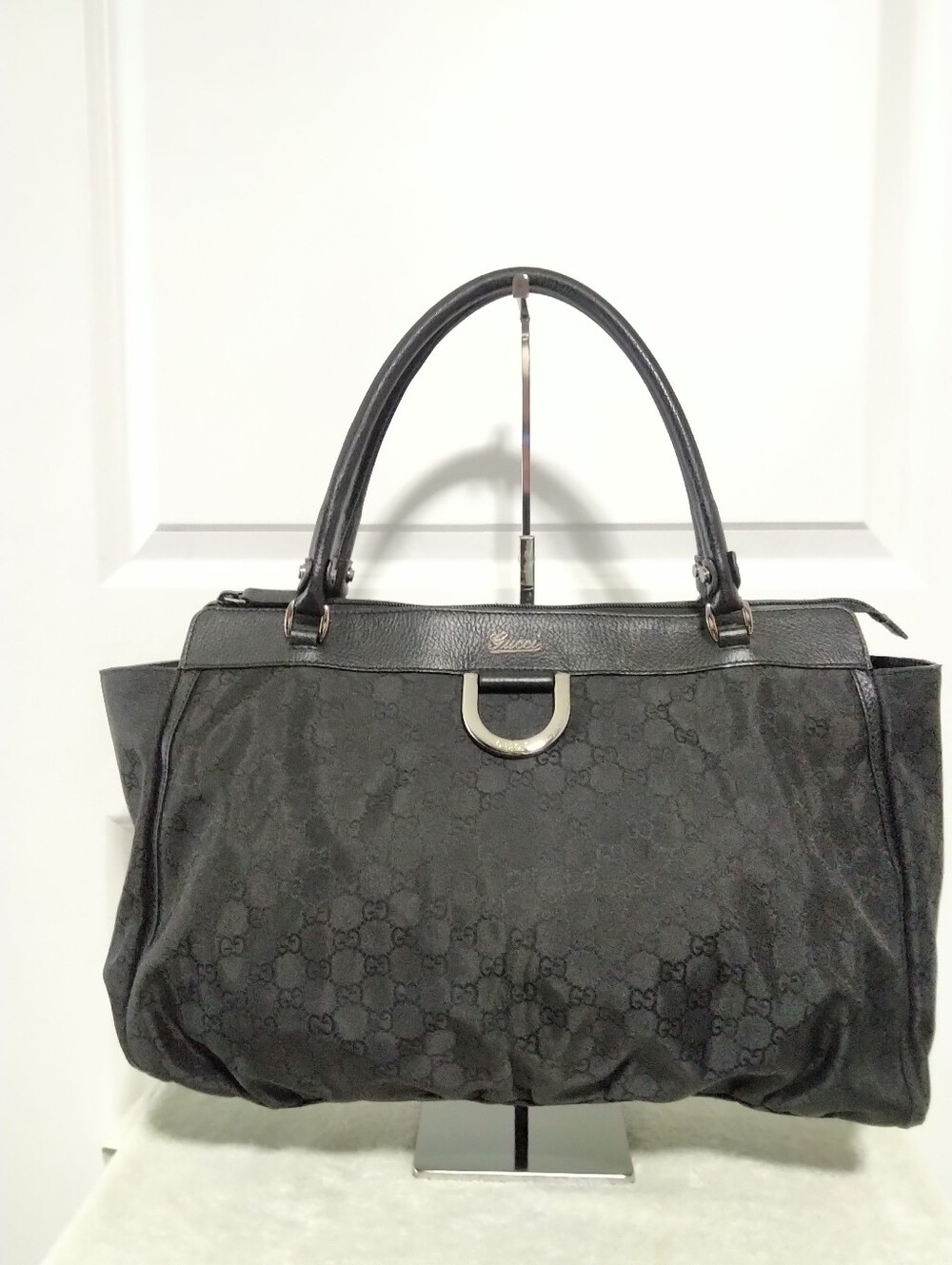 Authentic Gucci Black GG Monogram Large Abbey D Ring Tote